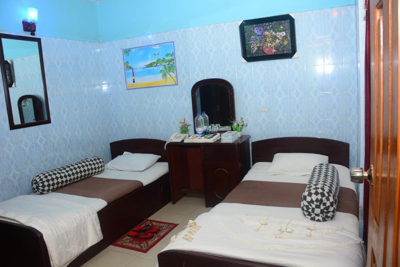 Hotel Hilton City Chittagong Exteriör bild