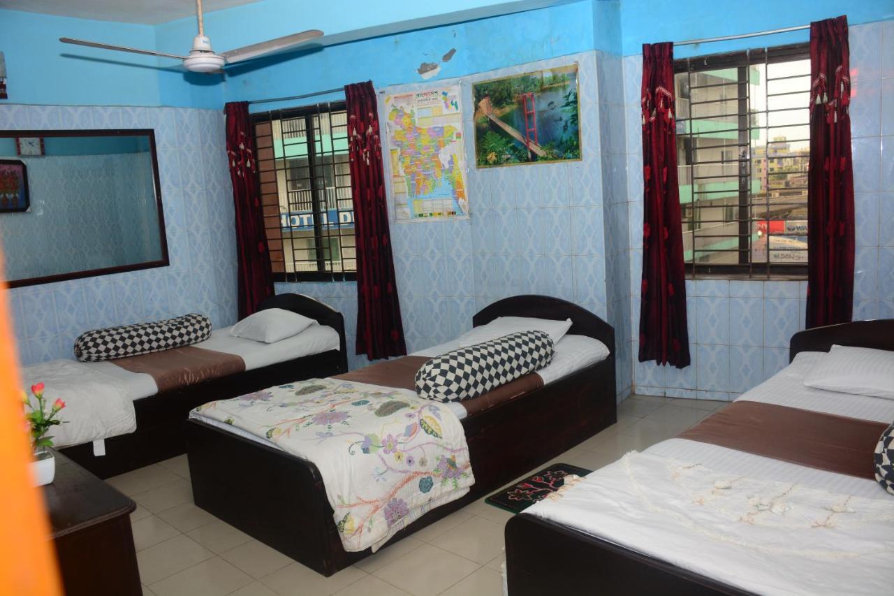 Hotel Hilton City Chittagong Exteriör bild